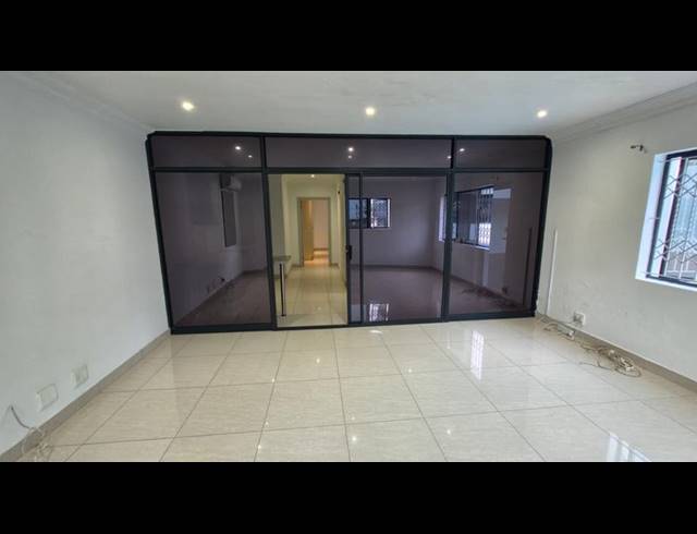 5 BEDROOM HOUSE FOR SALE IN MALVERN